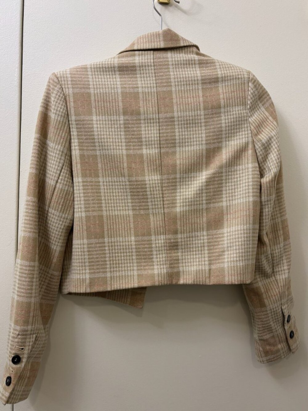 NWT Love Bonito Plaid Shoulder Padded Crop Blazer in Khaki - Picture 7 of 8